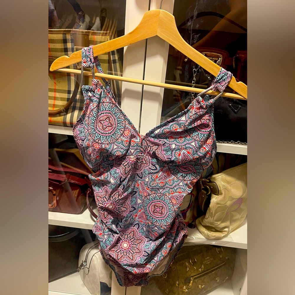 Asset Swimsuit Small